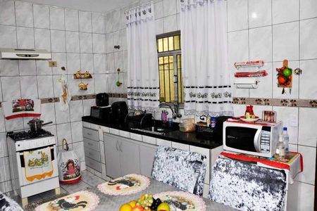 Casa à venda com 224m², 6 quartos e 2 vagasCasa 01 - Detalhe - Cozinha
