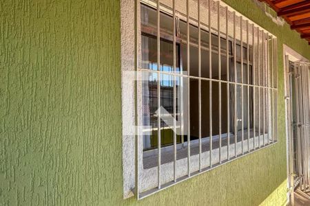Casa à venda com 224m², 6 quartos e 2 vagasCasa 02 - Detalhe - Varanda