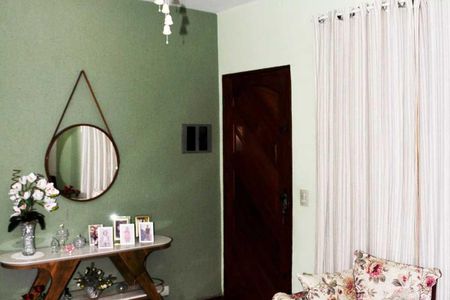 Casa à venda com 224m², 6 quartos e 2 vagasCasa 01 - Detalhe - Sala