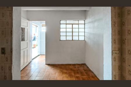 Casa para alugar com 60m², 1 quarto e sem vaga Casa para alugar com 60m², 1 quarto e sem vagaSala