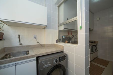 Apartamento à venda com 90m², 3 quartos e 1 vaga Apartamento à venda com 90m², 3 quartos e 1 vagaÁrea de serviço