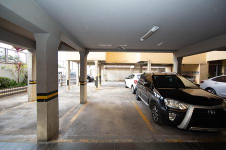 Apartamento à venda com 90m², 3 quartos e 1 vaga Apartamento à venda com 90m², 3 quartos e 1 vagaGaragem