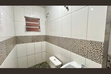 Casa para alugar com 49m², 1 quarto e sem vagaBanheiro