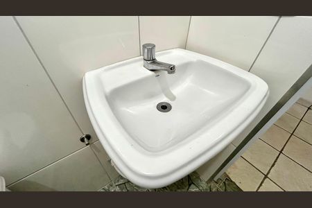Casa para alugar com 49m², 1 quarto e sem vagaBanheiro