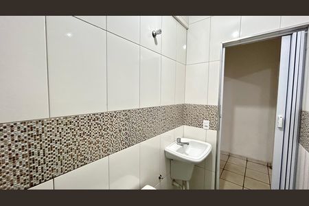 Banheiro de casa para alugar com 1 quarto, 49m² em Vila Marilda, Guarulhos