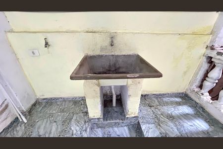 Casa para alugar com 49m², 1 quarto e sem vagaÁrea de Serviço