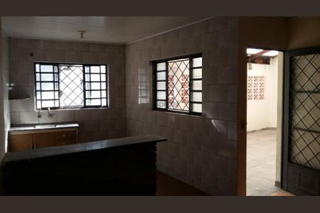 Casa à venda com 2 quartos, 140m² em Chácara Califórnia, São Paulo