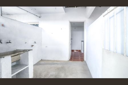 Casa para alugar com 60m², 1 quarto e sem vaga Casa para alugar com 60m², 1 quarto e sem vagaÁrea de Serviço