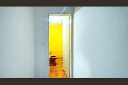 Casa para alugar com 60m², 1 quarto e sem vaga Casa para alugar com 60m², 1 quarto e sem vagaBanheiro