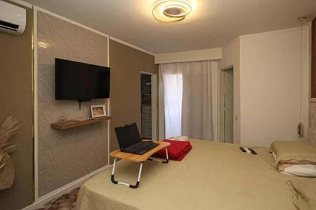 Casa à venda com 3 quartos, 210m² em Jardim Vila Formosa, São Paulo