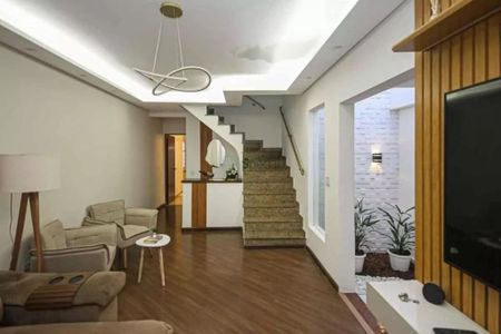 Casa à venda com 3 quartos, 210m² em Jardim Vila Formosa, São Paulo