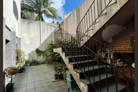 Casa à venda com 289m², 4 quartos e 5 vagas