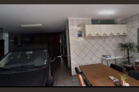 Casa à venda com 4 quartos, 289m² em Vila Carrão, São Paulo