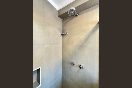 Apartamento à venda com 80m², 2 quartos e 1 vaga Apartamento à venda com 80m², 2 quartos e 1 vagaBanheiro da Suíte