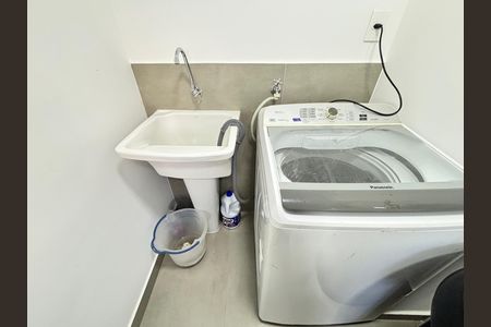 Apartamento à venda com 80m², 2 quartos e 1 vaga Apartamento à venda com 80m², 2 quartos e 1 vagaÁrea de Serviço