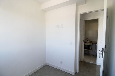Quarto 1 de apartamento para alugar com 2 quartos, 39m² em Jaguaré, São Paulo