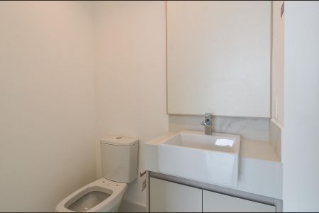 Apartamento à venda com 132m², 2 quartos e 2 vagas Apartamento à venda com 132m², 2 quartos e 2 vagasLavabo Cobertura