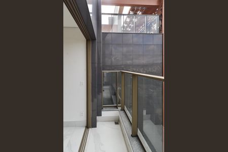 Varanda de apartamento à venda com 2 quartos, 132m² em Santo Agostinho, Belo Horizonte