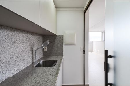 Apartamento à venda com 132m², 2 quartos e 2 vagas Apartamento à venda com 132m², 2 quartos e 2 vagasÁrea de Serviço