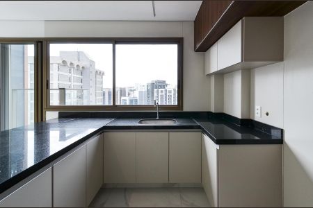 Apartamento à venda com 132m², 2 quartos e 2 vagas Apartamento à venda com 132m², 2 quartos e 2 vagasCozinha