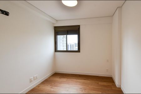 Apartamento à venda com 132m², 2 quartos e 2 vagas Apartamento à venda com 132m², 2 quartos e 2 vagasSuíte