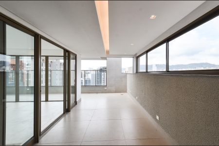 Apartamento à venda com 132m², 2 quartos e 2 vagas Apartamento à venda com 132m², 2 quartos e 2 vagasÁrea Cobertura