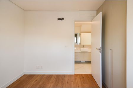Apartamento à venda com 132m², 2 quartos e 2 vagas Apartamento à venda com 132m², 2 quartos e 2 vagasQuarto 1