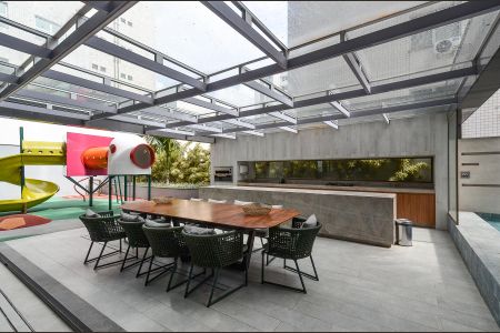 Apartamento à venda com 132m², 2 quartos e 2 vagas Apartamento à venda com 132m², 2 quartos e 2 vagasÁrea comum - Churrasqueira