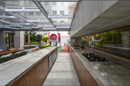 Apartamento à venda com 132m², 2 quartos e 2 vagas Apartamento à venda com 132m², 2 quartos e 2 vagasÁrea comum - Churrasqueira