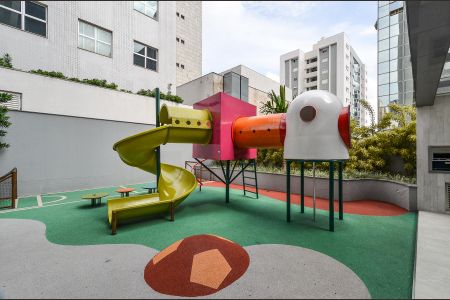 Apartamento à venda com 132m², 2 quartos e 2 vagas Apartamento à venda com 132m², 2 quartos e 2 vagasÁrea comum - Playground