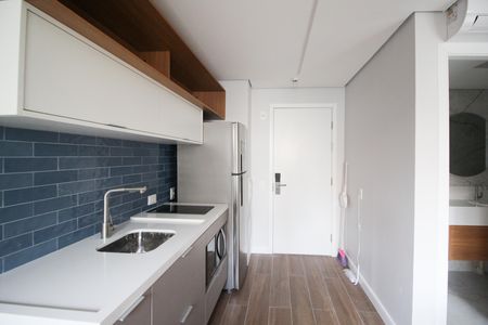 Studio para alugar com 27m², 1 quarto e sem vaga Studio para alugar com 27m², 1 quarto e sem vagaCozinha