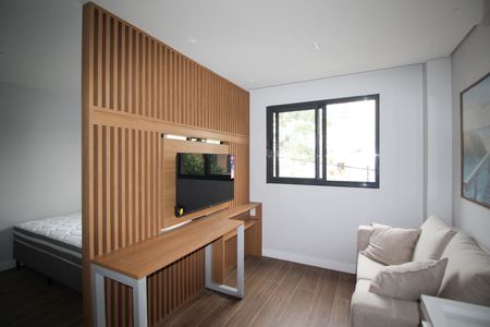 Studio para alugar com 27m², 1 quarto e sem vaga Studio para alugar com 27m², 1 quarto e sem vagaSala