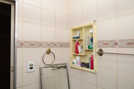 Casa à venda com 148m², 2 quartos e 2 vagasBanheiro 1 - Suíte