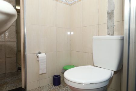 Casa à venda com 148m², 2 quartos e 2 vagasBanheiro 2