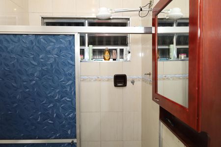 Casa à venda com 148m², 2 quartos e 2 vagasBanheiro 2