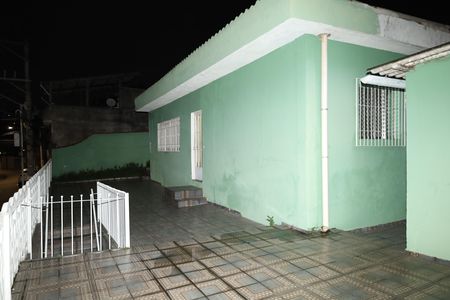 Casa à venda com 148m², 2 quartos e 2 vagasVaranda