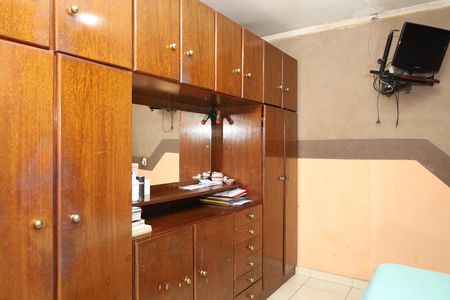 Casa à venda com 148m², 2 quartos e 2 vagasQuarto 1 - Suíte