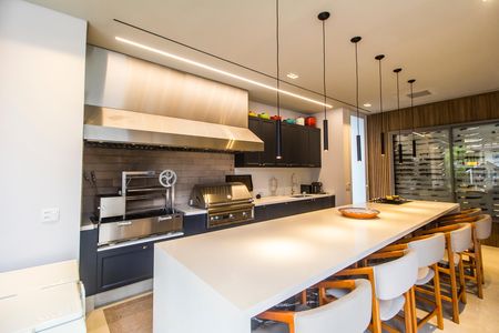 Casa de condomínio à venda com 1000m², 5 quartos e 7 vagas Casa de condomínio à venda com 1000m², 5 quartos e 7 vagasÁrea gourmet