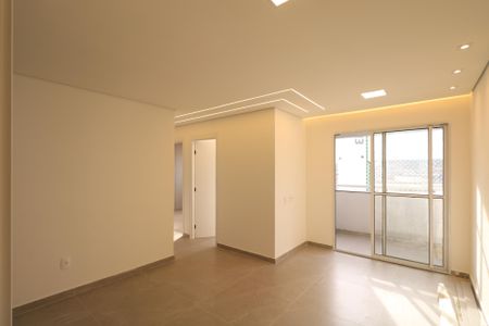 Apartamento à venda com 3 quartos, 54m² em Canhema, Diadema