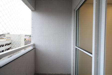 Apartamento à venda com 54m², 3 quartos e 1 vaga Apartamento à venda com 54m², 3 quartos e 1 vagaVaranda