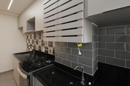 Área de Serviço de apartamento à venda com 3 quartos, 54m² em Canhema, Diadema