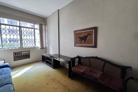 Apartamento à venda com 106m², 3 quartos e 1 vaga Apartamento à venda com 106m², 3 quartos e 1 vagaSala