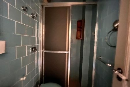 Apartamento à venda com 106m², 3 quartos e 1 vaga Apartamento à venda com 106m², 3 quartos e 1 vagaBanheiro