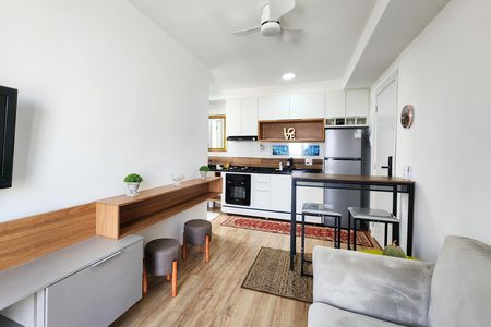 Sala  de apartamento para alugar com 1 quarto, 35m² em Santo Cristo, Rio de Janeiro