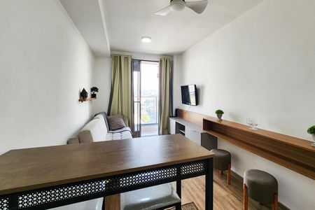 Sala  de apartamento para alugar com 1 quarto, 35m² em Santo Cristo, Rio de Janeiro