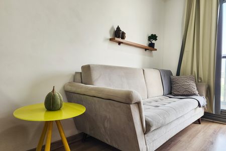 Sala  de apartamento para alugar com 1 quarto, 35m² em Santo Cristo, Rio de Janeiro