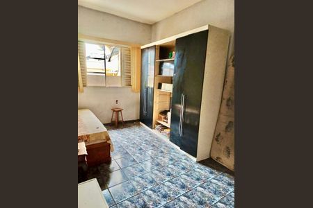 Casa à venda com 5 quartos, 200m² em Sagrada Família, Belo Horizonte