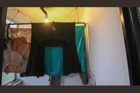 Apartamento à venda com 48m², 2 quartos e 1 vaga Apartamento à venda com 48m², 2 quartos e 1 vagaÁrea de serviço