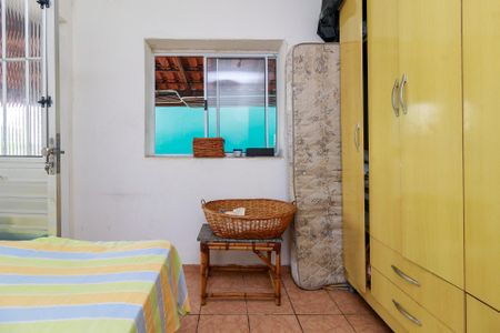 Casa à venda com 216m², 3 quartos e 5 vagas Casa à venda com 216m², 3 quartos e 5 vagasQuarto 2