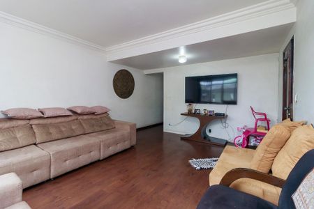 Casa à venda com 216m², 3 quartos e 5 vagas Casa à venda com 216m², 3 quartos e 5 vagasSala